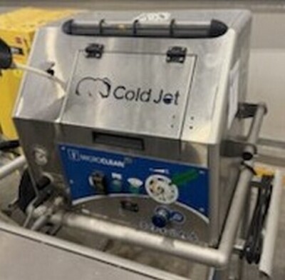Cold Jet Dry Ice Blasting & Cleaning Machine