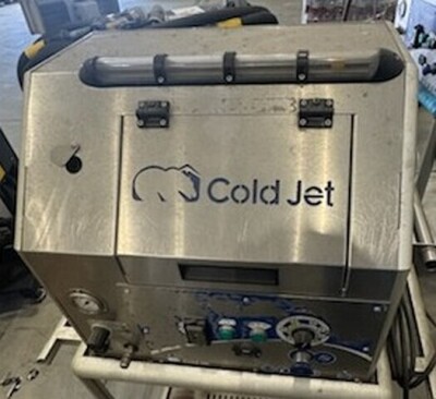 Cold Jet Dry Ice Blasting & Cleaning Machine