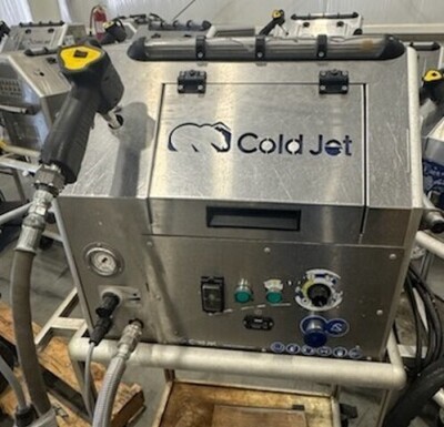 Cold Jet Dry Ice Blasting & Cleaning Machine