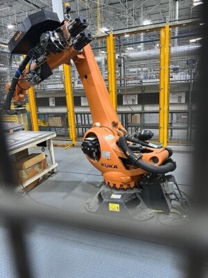 Kuka 6-Axis Robot KR90