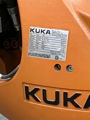 Kuka 6-Axis Robot KR90 - 2