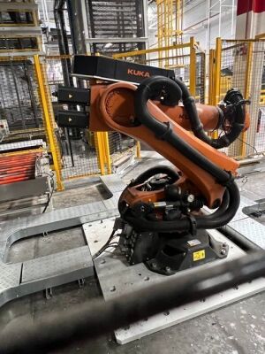 Kuka 6-Axis Robot KR240 R2700 Prime